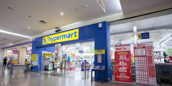 Hypermart kemang village, Supermarket serba ada