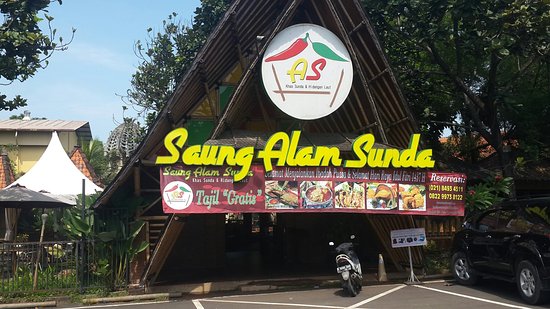 Saung alam sunda Tempat makan lesehan di jakarta