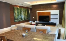 Penthouse Empire Kemang Village Dijual, Bersih, Furnish Cantik