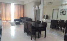 Apartemen Kemang Village, Tower Cosmo 2BR Dijual, Furnish