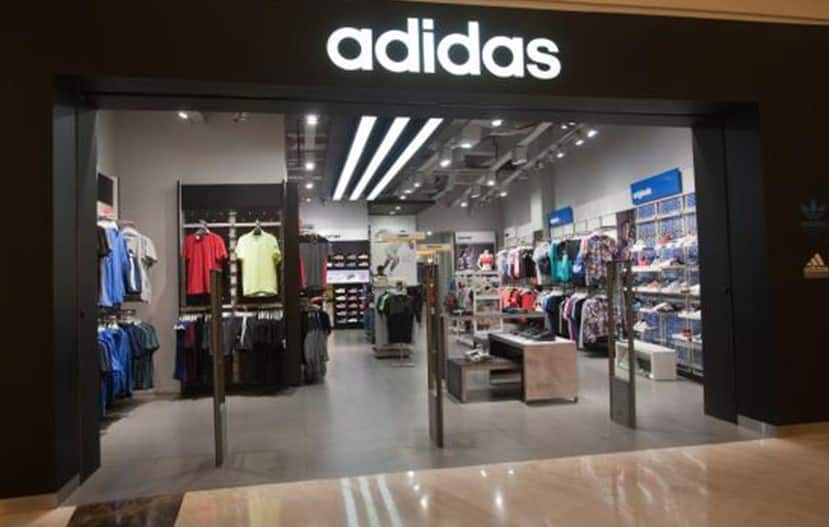 Adidas mall kemang village, Kemang Village Ada Apa Saja