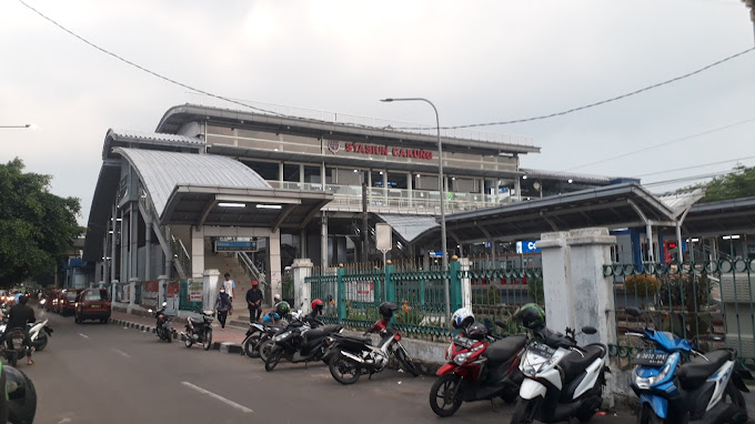 Parkir Motor Stasiun Cakung
