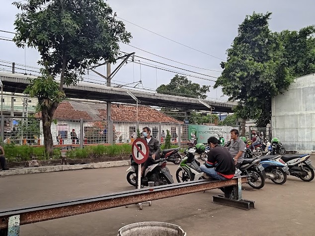 Tarif Dan Tempat Parkir Stasiun Kemayoran Jakarta Pusat