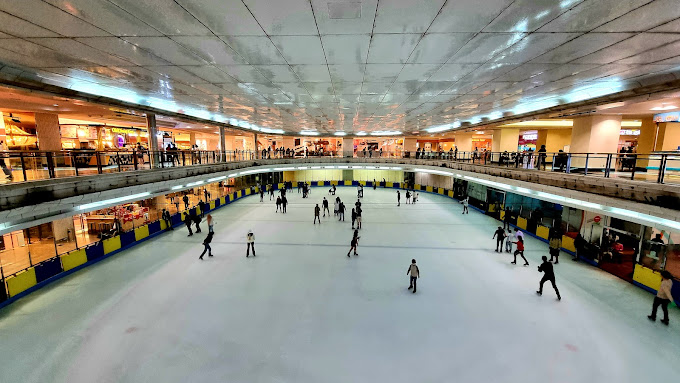 Rink Ice Skating Mall Taman Anggrek