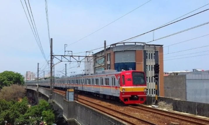 Tempat Parkir Motor Stasiun Mangga Besar Jakarta Pusat