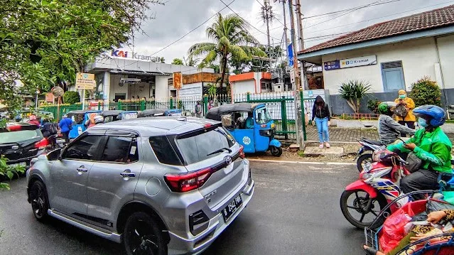 Stasiun Kramat Jakarta Pusat