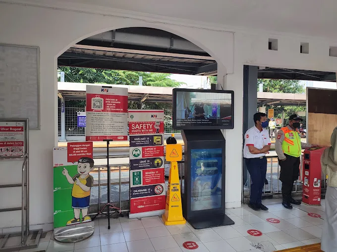 Fasilitas Stasiun Rajawali Jakarta Pusat