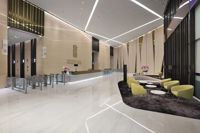 Lobby Gedung Perkantoran International Financial Centre Jakarta