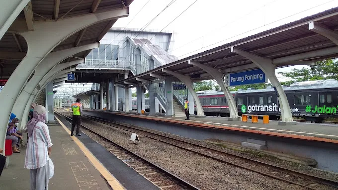 Stasiun Parung Panjang - Sinar Mas Land