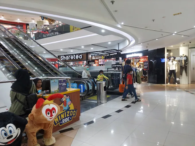 Pakaian, Daftar Tenant Plaza Atrium Mall Senen