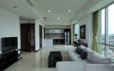 Sewa Unit Apartemen Tower Ritz Kemang Village, 3 Bedroom