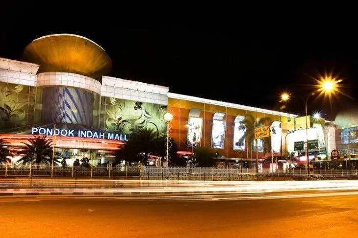 P.I Mall Shopping Center