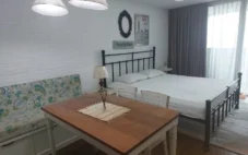 Jual Apartemen Kemang Village Residence Tower Intercon