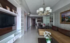 Sewa Apartemen Eksklusif di Tower Intercon, Kemang Village Residence